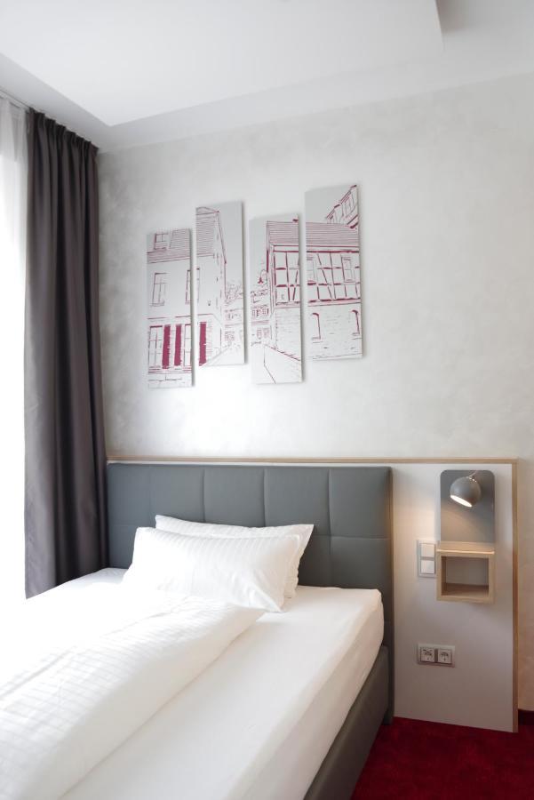 Hotel Am Waldkasino Erfurt Extérieur photo